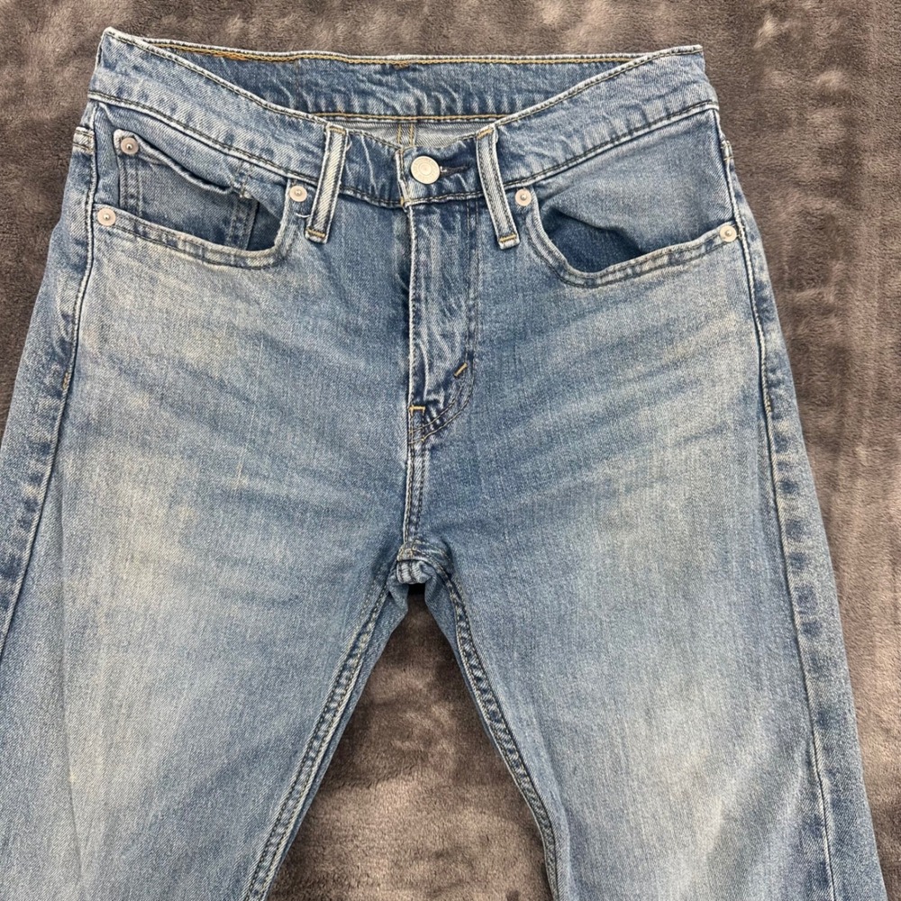 Levis 502 Regular Taper Jeans Mens 28x32 Light Wash Blue Denim 29507-0736 - Picture 3 of 9